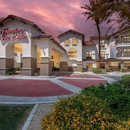 Hampton Inn & Suites Phoenix-Goodyear Exterior photo